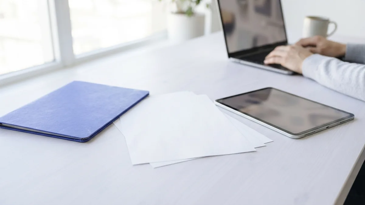Arranging PDF pages with care Blank pages and folder arranged for merging and splitting PDF files